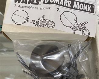 Star Wars B'Omarr Monk in package