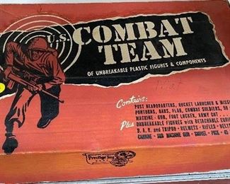 Prestige Toy U.S. Combat Team Playset