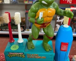 Teenage Mutant Ninja Turtles Talking Toothbrush