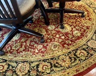 Round rug, 90”