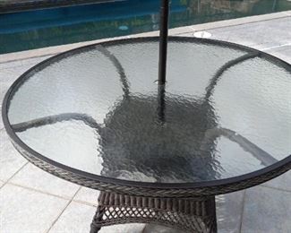 Ebel patio table