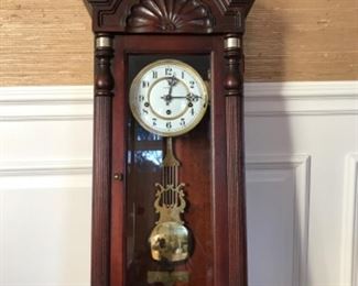“Smalls” Area: A handsome HOWARD MILLER JENNISON Chiming Wall Clock 61221 has a high-precision key-wound, triple chime movement which plays your choice of Westminster, St. Michael, or Whittington chimes, allowing you to enjoy its beautiful sound.