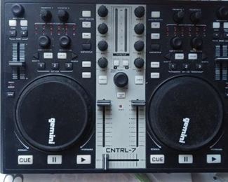 "Smalls" Area:  A GEMINI CNTRL-7  is a lightweight DJ controller.  