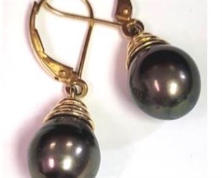 14k black pearl dangle earrings, 4.6 gms, 9.5-10mm