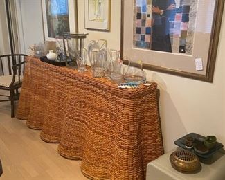 Skirt form wicker table, home safe