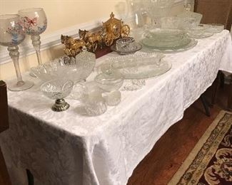Glassware, crystal, vintage clock