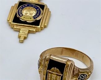 Wooster Class Ring