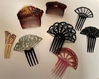 Group of Ladies Vintage Hair Combs