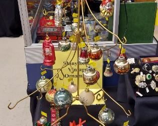 Shiny bright, West Germany and modern tree ornaments