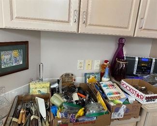 Miscellaneous Kitchen Supplies and Utensils