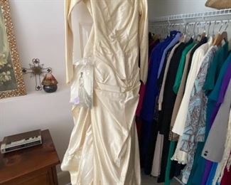 Vintage Wedding Gown (attached is a photo a young woman wearing this gown at her 1960 wedding!)