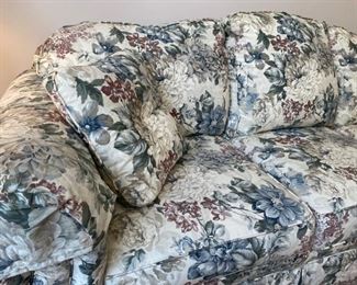 Close up of the Smith Brothers Sofa Fabric