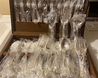 Vintage F.B Rogers Grand Baroque Flatware Set wrapped + case - 64 Piece: $500