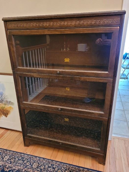 $300, Gunn Barrister Cabinet, Grecian trim, 3pc, 34x 12.5x50.5. some slight wear on top door near hinge.  More pictures available