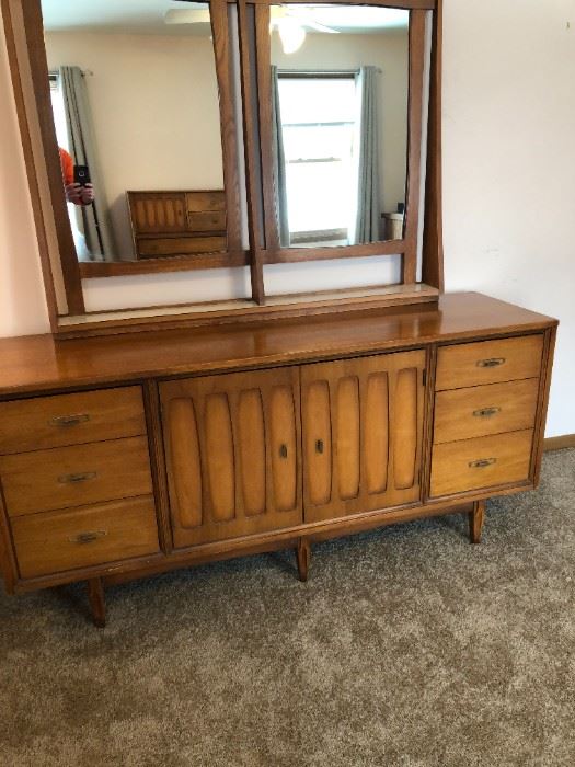 Mid Century Modern Dresser