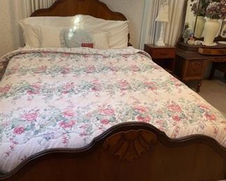 Beautiful Queen Bed