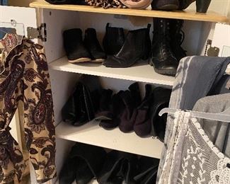 Just a few of the black boots!  Many are short boots, but there are plenty of full size boots.  These are size 6.