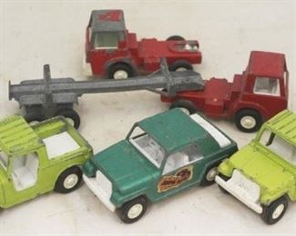 108 - Lot of 5 Tootsietoy Metal Cars