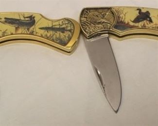 187 - Pair of Franklin Mint Collector Knives
