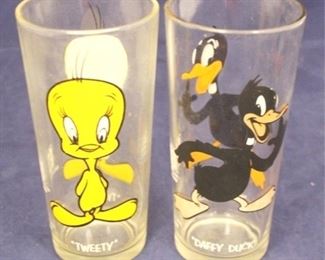 226 - Tweety Bird & Daffy Duck Pepsi Collector Glasses
