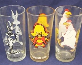 239 - Bugs Bunny, Foghorn Leghorn, Yosemite Sam Glasses Pepsi collector glasses
