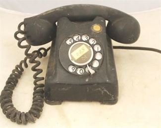 516 - Vintage Rotary Phone - 7" x 10"
