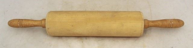 521 - Wood Rolling Pin - 17 1/4" long

