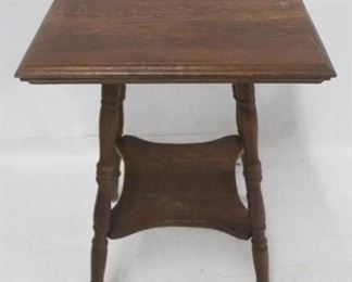 625 - Square Parlor Table 30 x 20 x 20
