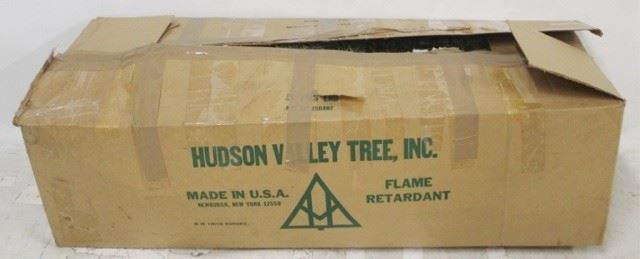 666 - Christmas Tree 7 1/2 ft. In Box

