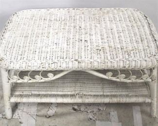 670 - Wicker Coffee Table 18 x 32 x 18