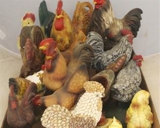 710 - Tray Lot of Assorted Rooster Figures
