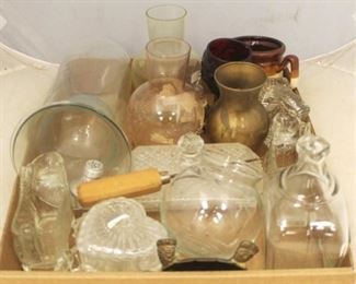 721 - Tray Lot of Assorted Items