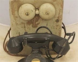 814 - Antique Telephone w/ Wood Ringer Box
