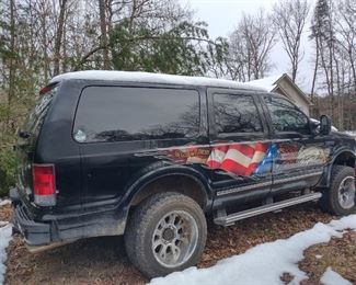 Ford Excursion 2005 with American Eagle decal