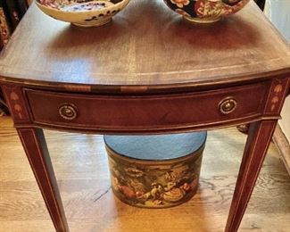 MAHOGANY DROP LEAF SIDE TABLE WITH INLAID WOOD DESIGN, ONE DRAWER, ALSO SHOWN A TRIO OF AMARI ORIENTAL PLATES AND BOWLS