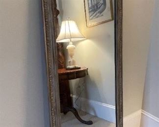 FULL LENGHT ARCHED MIRROR