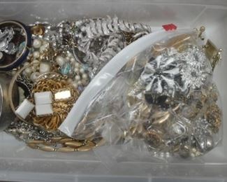 LOTS of costume jewelry from the 50s/60s/70s