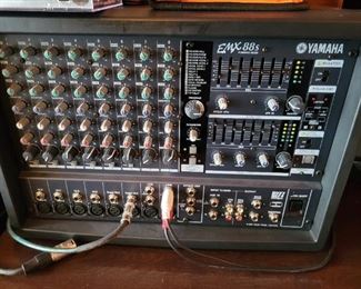 Yamaha Portable 8-Channel Powered Mixer EMX88S. 