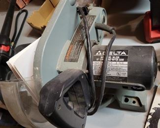 10" Delta Miter Saw.