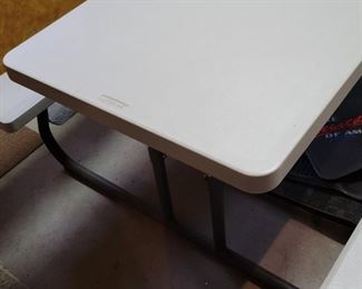 Lifetime Picnic Table.