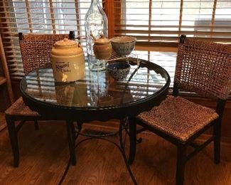 Breakfast room table and 2 chairs