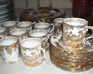 Gold Aves Demitasse cup and saucer set for 12