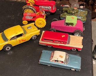 Vintage Nylint Hotrod, Metal Toys, Vintage Toys, Tractor, Marx Army tank, Nomad Toy Car and more. 