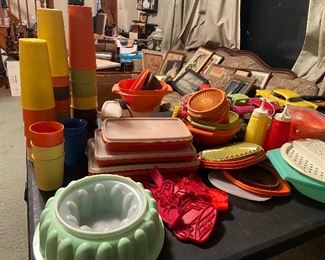 Vintage Tupperware (A lot more than this here)