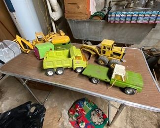 metal trucks toys 