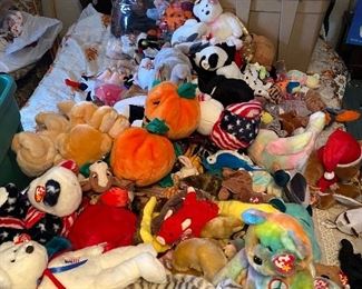 Hundreds of beanie babies - plushies - all new with tags. 