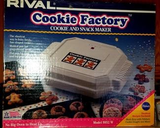 Still in Box: Cookie Factory