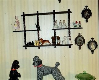 Wall shelf & figurines