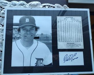84 Tigers Gerald Evans Photo and Signature