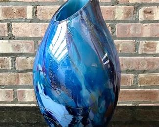 Tim Lazer 
Vase
Studio glass